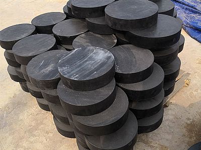 雁江区板式橡胶支座由若干层橡胶片与薄钢板经加压硫化